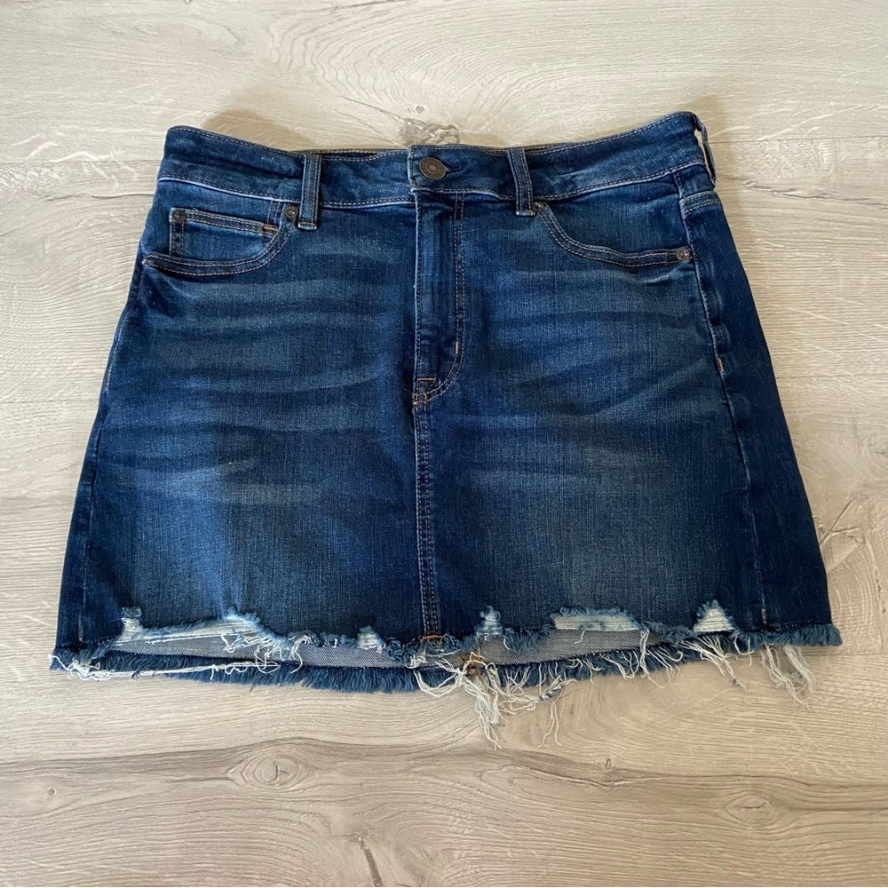 American eagle jean skirt